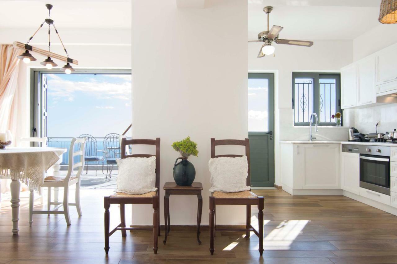 The Balcony Of Mani Villa Tseria Exterior photo